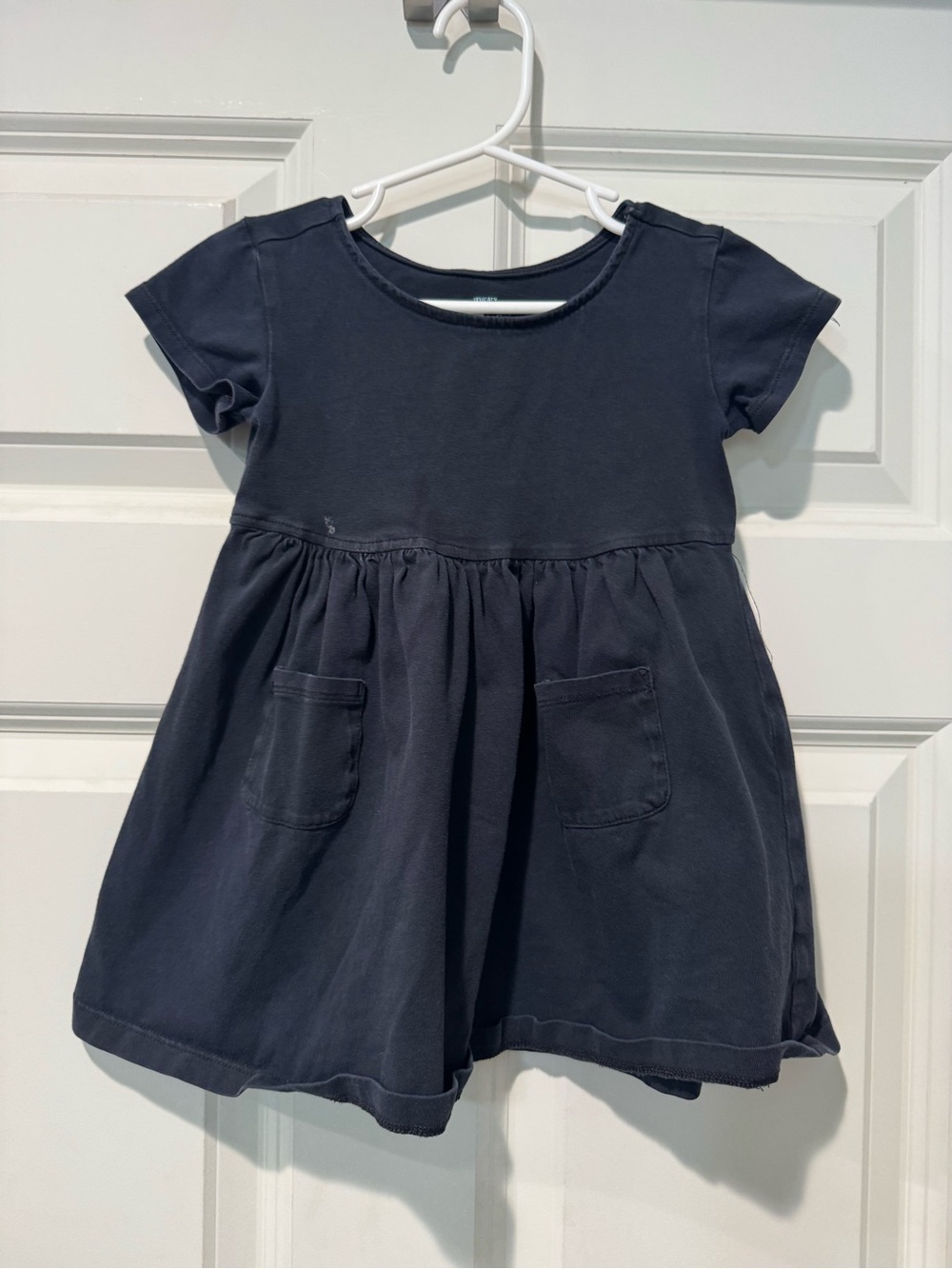 Black Short-Sleeve Pocket Dress